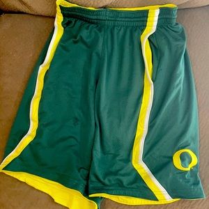 Men’s Nike reversible basketball shorts